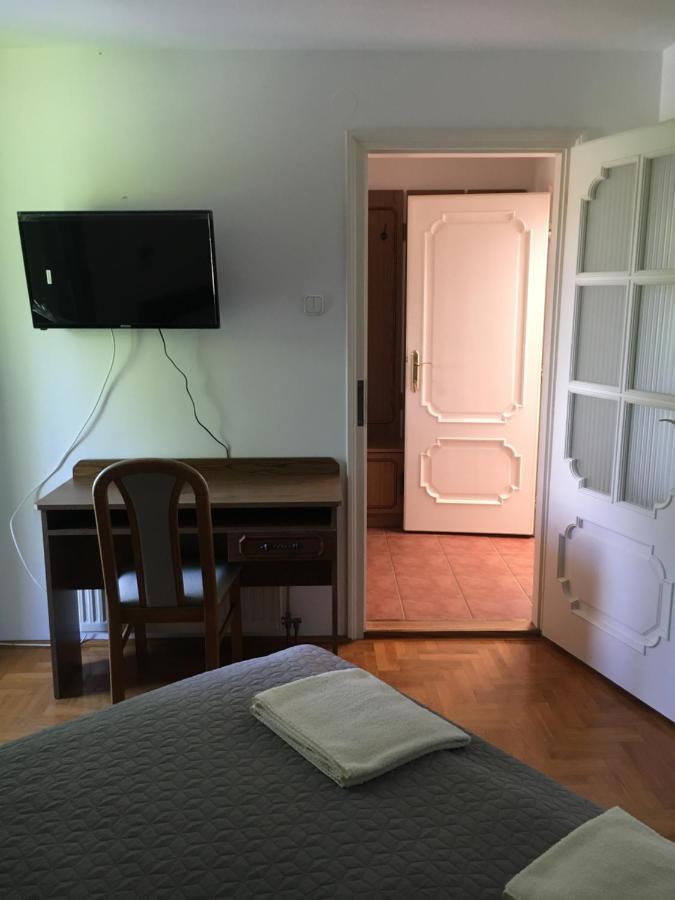 Center Apartmanhaz Hajduszoboszlo Exterior photo