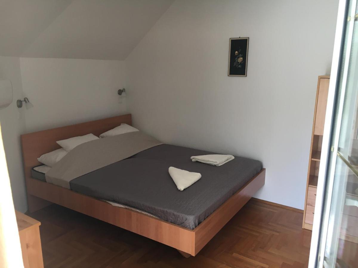 Center Apartmanhaz Hajduszoboszlo Exterior photo
